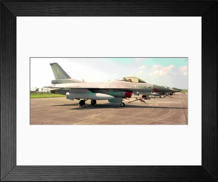 Framed Print : General Dynamics F-16C Fighting Falcon 133 Framed Print : General Dynamics F-16C Fighting Falcon 133