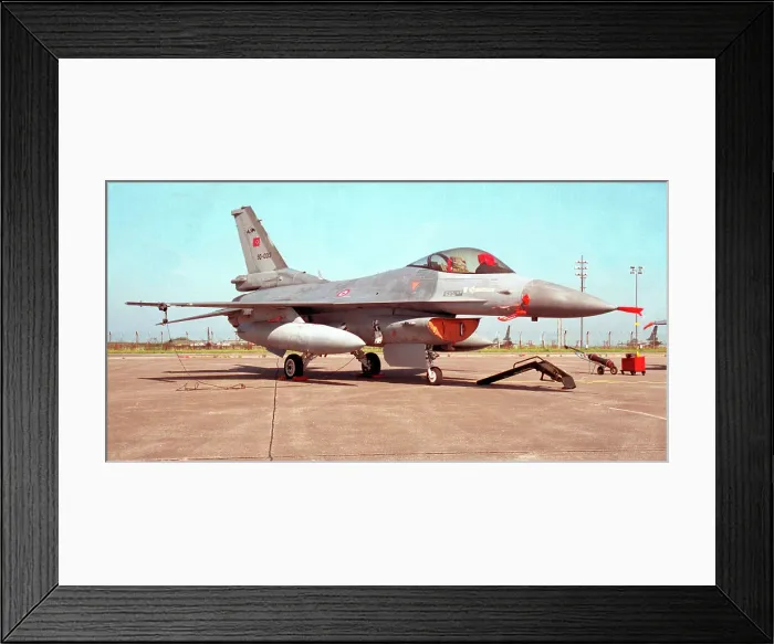 Framed Print : General Dynamics F-16C Fighting Falcon 90-0013 Framed Print : General Dynamics F-16C Fighting Falcon 90-0013