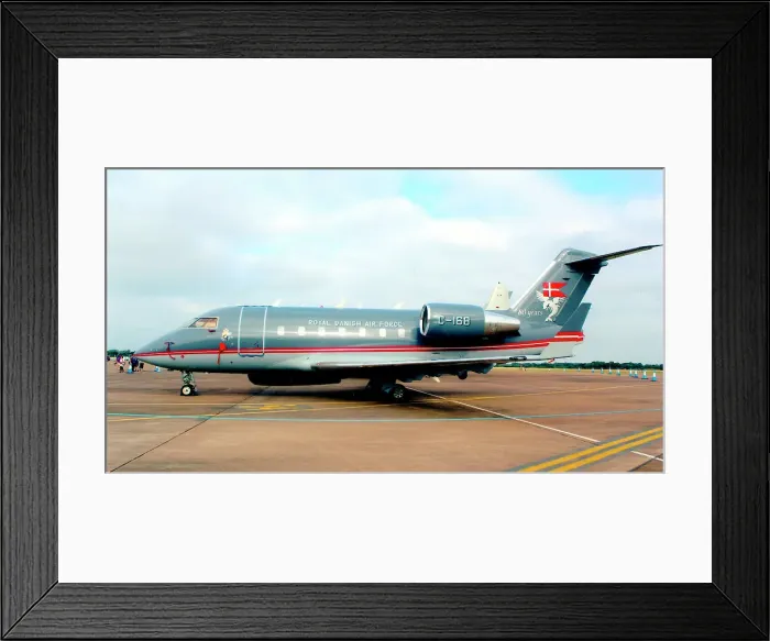 Framed Print : Bombardier Challenger 604 C-168 Framed Print : Bombardier Challenger 604 C-168