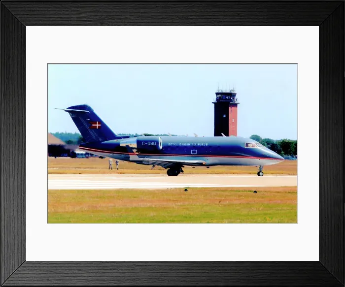 Framed Print : Bombardier Challenger 604 C-080 Framed Print : Bombardier Challenger 604 C-080