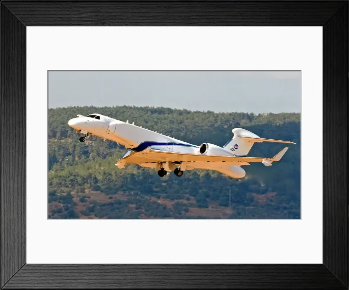 Framed Print : Gulfstream Gulfstream G550 Nachshon Eitam 637
