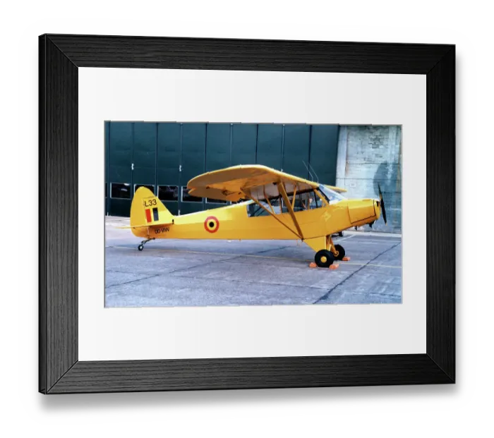 Framed Print : Piper PA-18-95 Super Cub OO-VIW - L33 Framed Print : Piper PA-18-95 Super Cub OO-VIW - L33