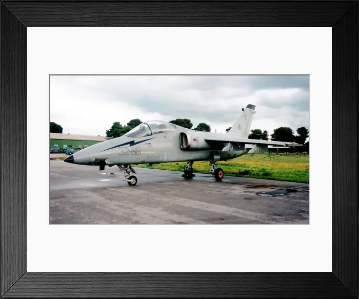 Framed Print : AMX international AMX MM7100 - 32-66 Framed Print : AMX international AMX MM7100 - 32-66