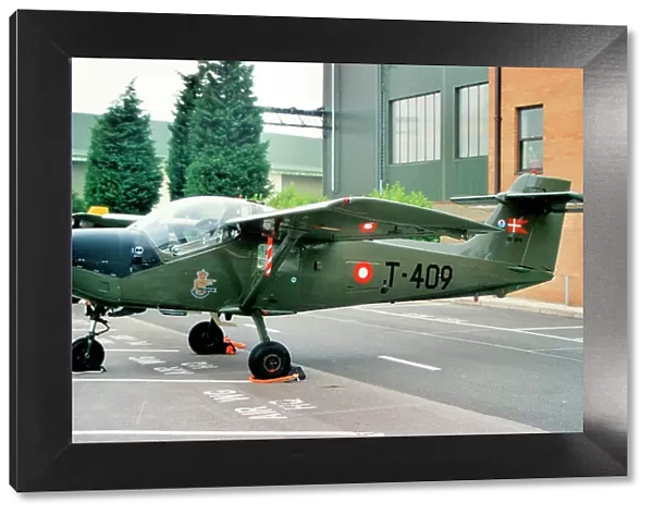 Saab MFI-17 Supporter T-409