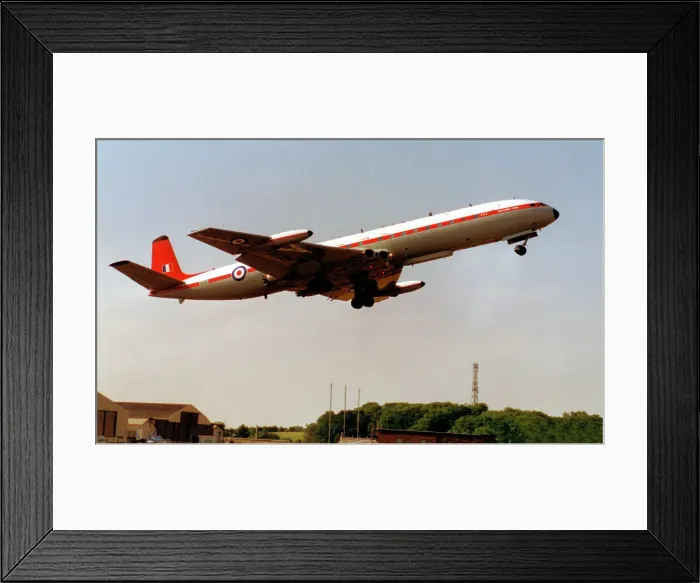 Framed Print : de Havilland DH. 106 Comet 4C XS235 Framed Print : de Havilland DH. 106 Comet 4C XS235