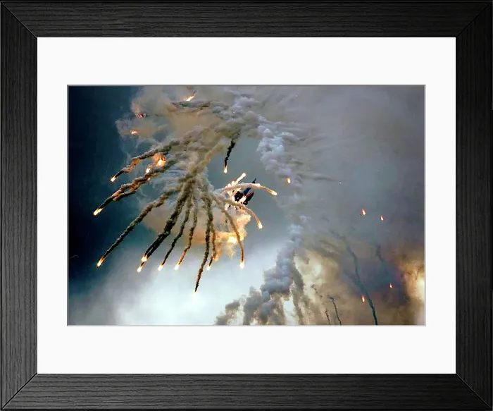 Framed Print : Sukhoi Su-27 of the Russian Knights Framed Print : Sukhoi Su-27 of the Russian Knights
