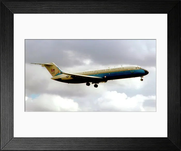 Framed Print : McDonnell Douglas C-9A Nightingale 71-0876 Framed Print : McDonnell Douglas C-9A Nightingale 71-0876
