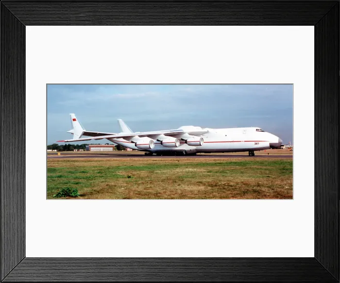 Framed Print : Antonov An-225 Mriya SSSR-82060 Framed Print : Antonov An-225 Mriya SSSR-82060