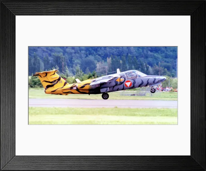 Framed Print : Saab 105OE GF-16 - 1116 Framed Print : Saab 105OE GF-16 - 1116