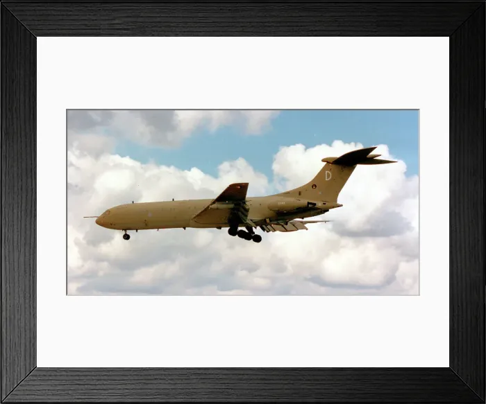 Framed Print : Vickers VC10 K. 2 ZA143 Framed Print : Vickers VC10 K. 2 ZA143