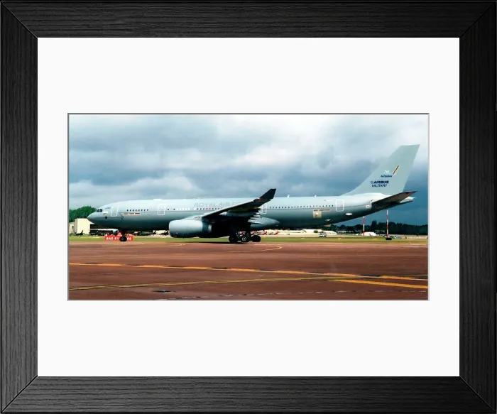 Framed Print : Airbus A330 Voyager KC. 2 ZZ331 Framed Print : Airbus A330 Voyager KC. 2 ZZ331