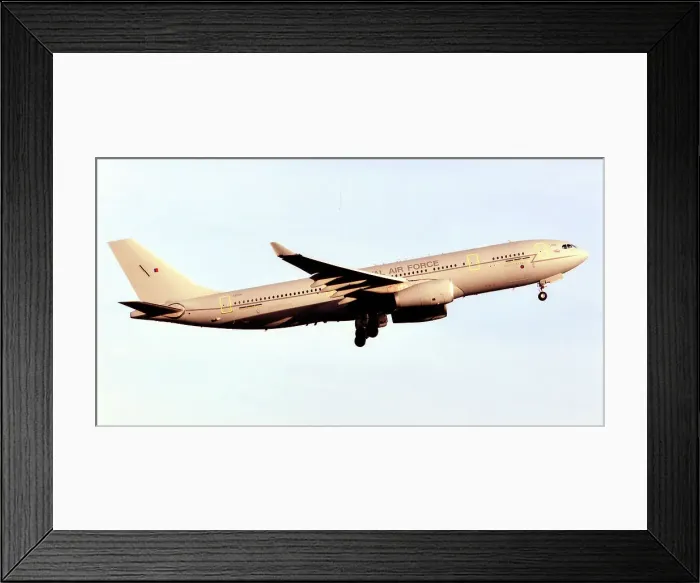 Framed Print : Airbus A330 Voyager KC. 2 ZZ331 Framed Print : Airbus A330 Voyager KC. 2 ZZ331