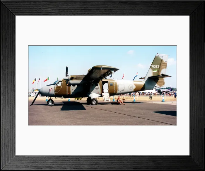 Framed Print : de Havilland Canada DHC-6-100 Twin Otter 7062 Framed Print : de Havilland Canada DHC-6-100 Twin Otter 7062