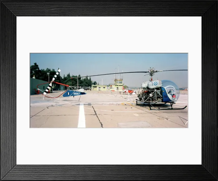 Framed Print : Bell 47G-3B-2 6697 Framed Print : Bell 47G-3B-2 6697