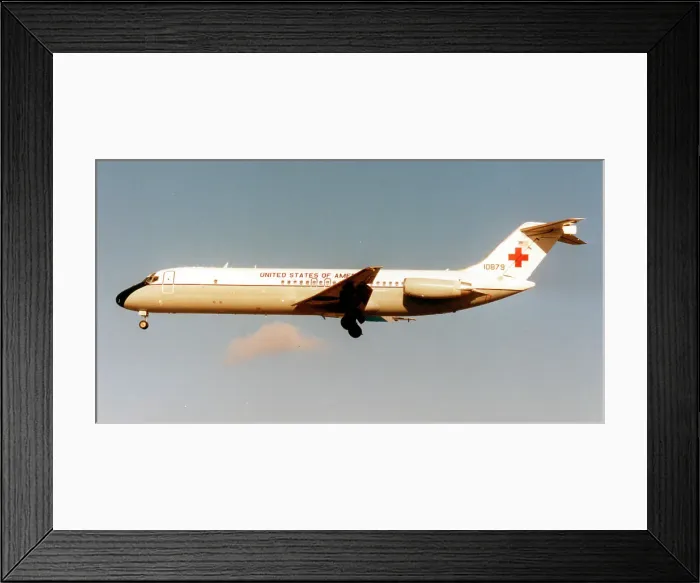 Framed Print : McDonnell Douglas C-9A Nightingale 71-0879 Framed Print : McDonnell Douglas C-9A Nightingale 71-0879