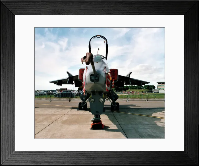 Framed Print : SEPECAT Jaguar GR. 1 XZ358 - L Framed Print : SEPECAT Jaguar GR. 1 XZ358 - L