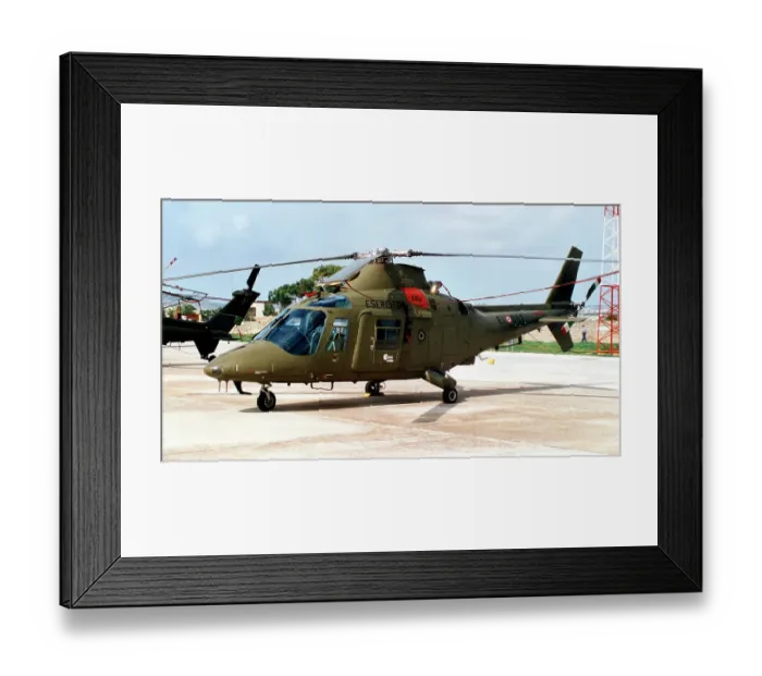Framed Print : Agusta A. 109CM MM81238 - E. I. 861 Framed Print : Agusta A. 109CM MM81238 - E. I. 861