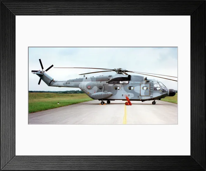 Framed Print : Sud-Aviation SA321G Super Frelon 101 Framed Print : Sud-Aviation SA321G Super Frelon 101