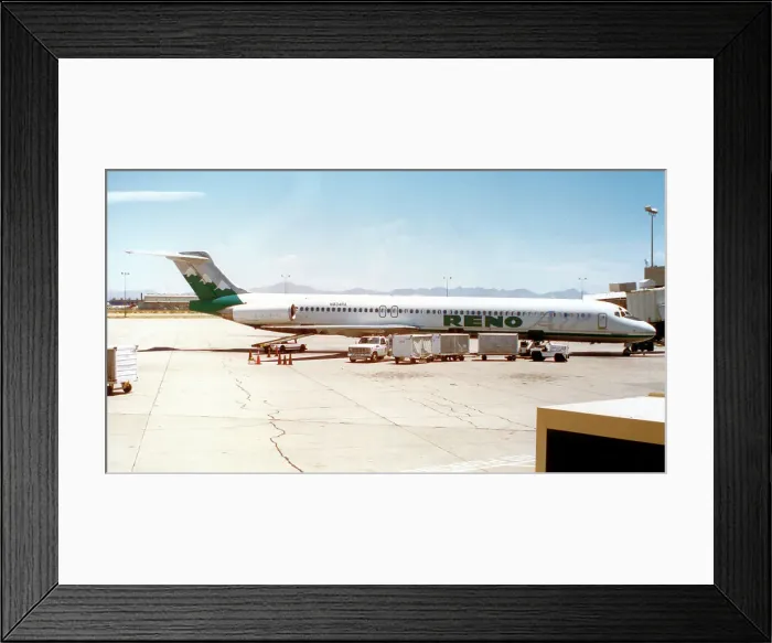 Framed Print : McDonnell Douglas MD-83 N834RA Framed Print : McDonnell Douglas MD-83 N834RA