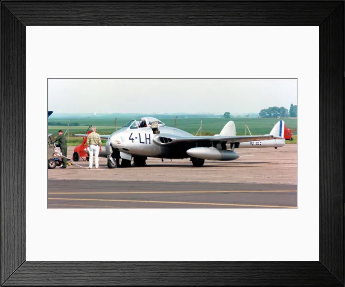 Framed Print : de Havilland DH. 100 Vampire FB. 6 F-AZHX - VZ152 - 4-LH Framed Print : de Havilland DH. 100 Vampire FB. 6 F-AZHX - VZ152 - 4-LH
