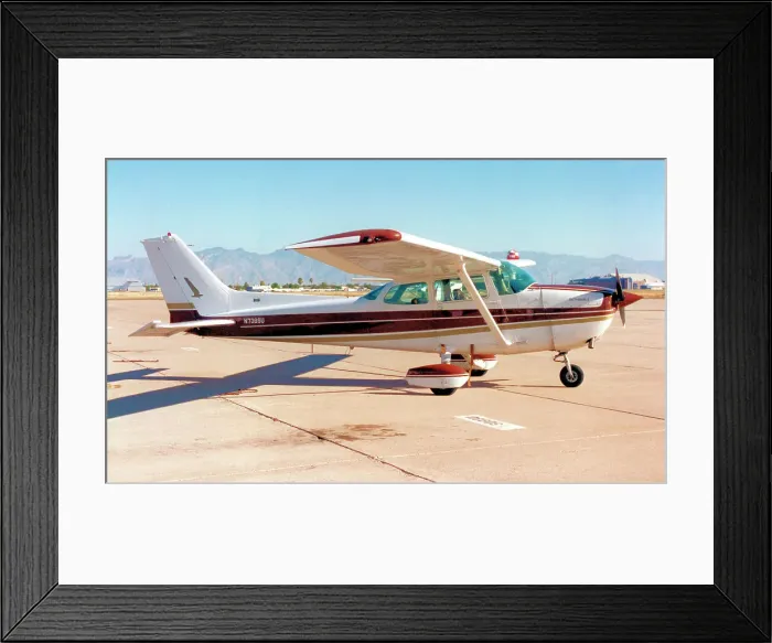 Framed Print : Cessna 172N Skyhawk II N739SU Framed Print : Cessna 172N Skyhawk II N739SU
