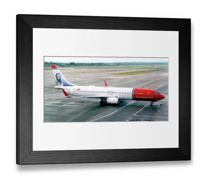 Framed Print : Boeing 737-8JP(WL) LN DYI (msn 40866, line number 3432), of Norwegian Air Shuttle. Date: circa 2012 Framed Print : Boeing 737-8JP(WL) LN DYI (msn 40866, line number 3432), of Norwegian Air Shuttle. Date: circa 2012