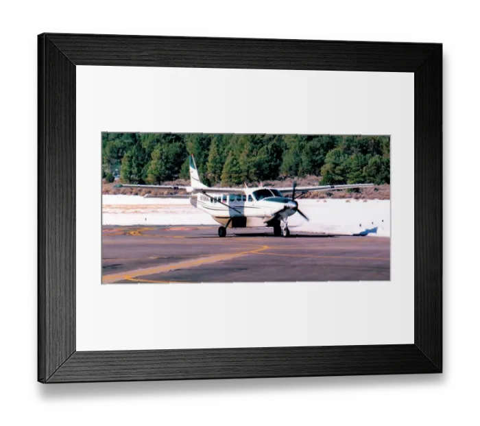 Framed Print : Cessna 208B Grand Caravan N186GC (msn 208B2161) Date: circa 2015 Framed Print : Cessna 208B Grand Caravan N186GC (msn 208B2161) Date: circa 2015