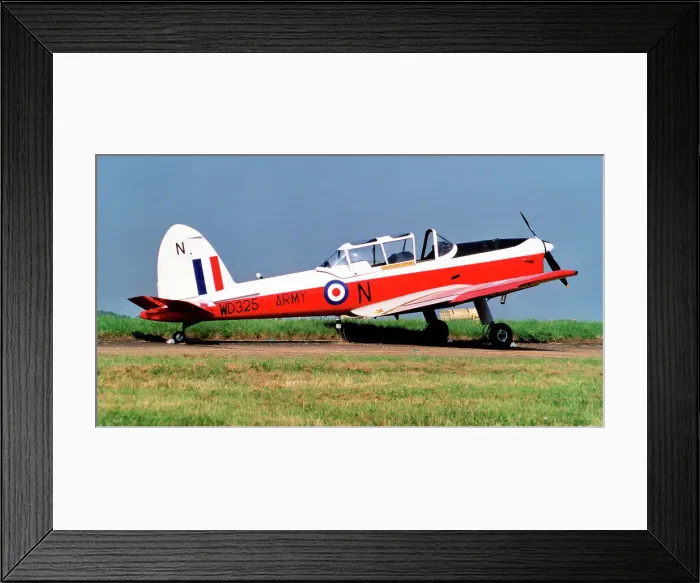 Framed Print : de Havilland DHC-1 Chipmunk T. 10 WD325 Framed Print : de Havilland DHC-1 Chipmunk T. 10 WD325