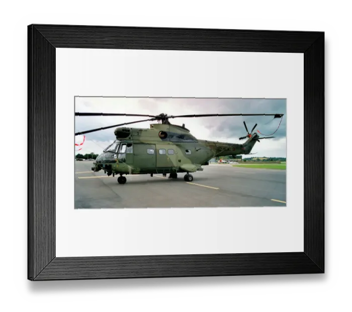 Framed Print : Aerospatiale SA330 Puma HC. 1 ZA934 Framed Print : Aerospatiale SA330 Puma HC. 1 ZA934