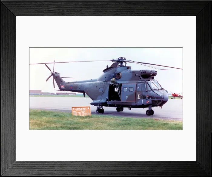 Framed Print : Aerospatiale SA330 Puma HC. 1 XW209 Framed Print : Aerospatiale SA330 Puma HC. 1 XW209