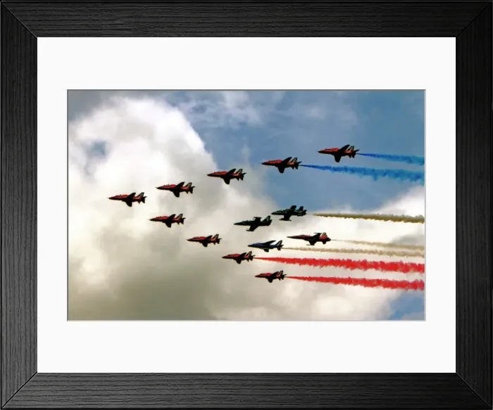 Framed Print : The Red Arrows 50th Anniversary Flypast Framed Print : The Red Arrows 50th Anniversary Flypast