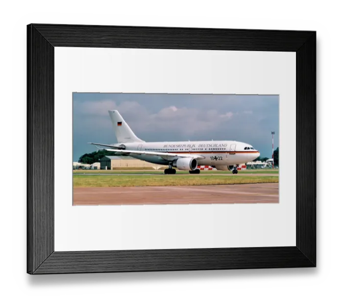 Framed Print : Airbus A310 10+22 Framed Print : Airbus A310 10+22