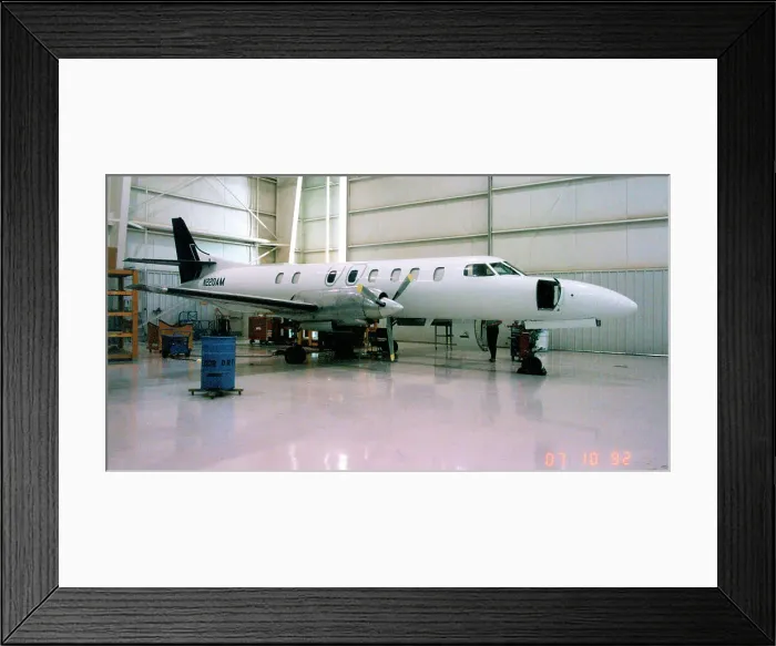 Framed Print : Swearingen SA226-TC Metro II N220AM Framed Print : Swearingen SA226-TC Metro II N220AM