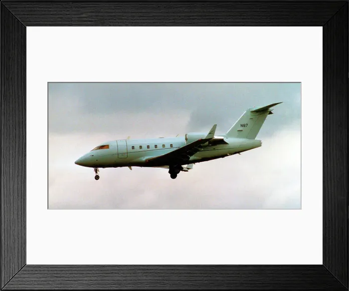 Framed Print : Canadair 601 Challenger N87 Framed Print : Canadair 601 Challenger N87