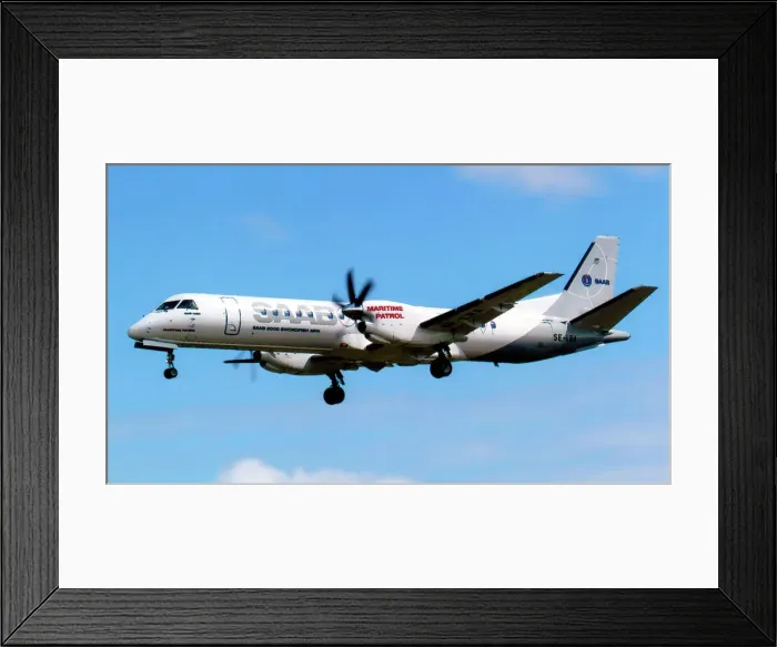 Framed Print : Saab 2000 SE-LRA Framed Print : Saab 2000 SE-LRA