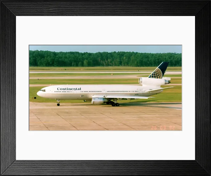 Framed Print : McDonnell Douglas DC-10 N87070 Framed Print : McDonnell Douglas DC-10 N87070