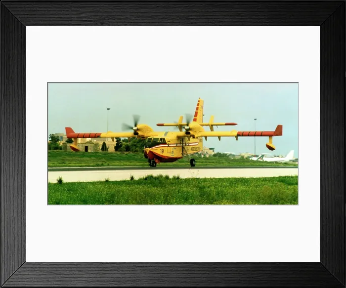 Framed Print : Canadair CL-415 F-ZBFS - 19 Framed Print : Canadair CL-415 F-ZBFS - 19