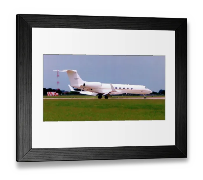 Framed Print : Gulfstream Aerospace C-37A 01-0076 Framed Print : Gulfstream Aerospace C-37A 01-0076