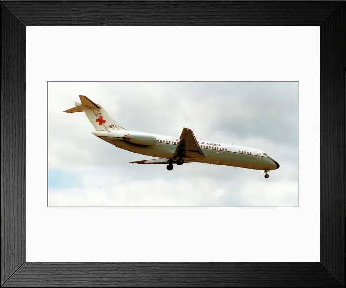 Framed Print : McDonnell Douglas C-9A Nightingale 68-10879 Framed Print : McDonnell Douglas C-9A Nightingale 68-10879