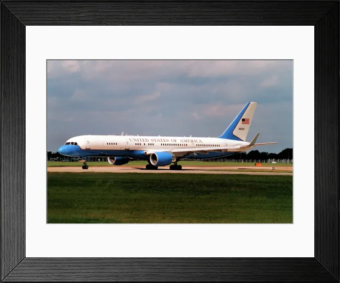 Framed Print : Boeing C-32A 99-0004