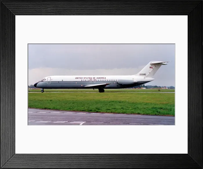 Framed Print : McDonnell Douglas C-9A Nightingale 67-22585 Framed Print : McDonnell Douglas C-9A Nightingale 67-22585