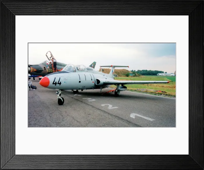 Framed Print : Aero L-29 Delfin 3244 Framed Print : Aero L-29 Delfin 3244