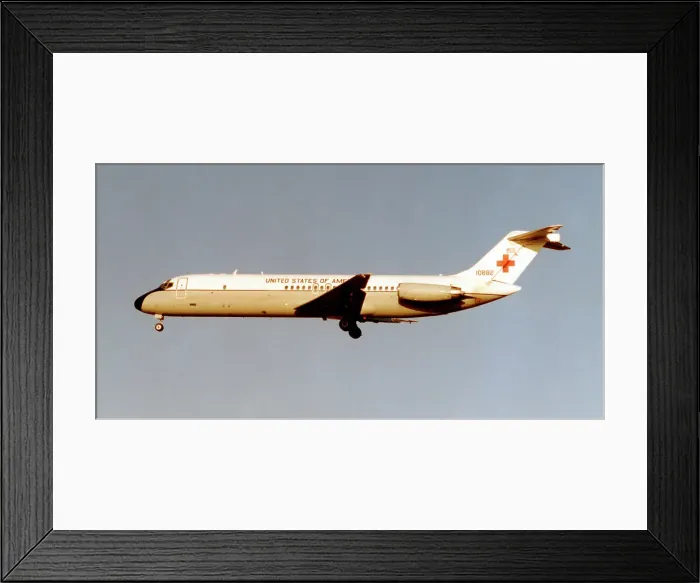 Framed Print : McDonnell Douglas C-9A Nightingale 71-0882