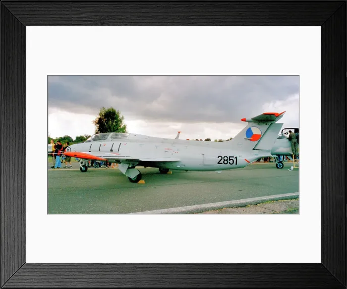 Framed Print : Aero L-29 Delfin 2851 Framed Print : Aero L-29 Delfin 2851