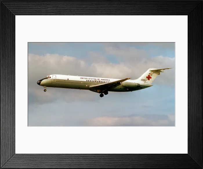 Framed Print : McDonnell Douglas C-9A Nightingale 71-0881 Framed Print : McDonnell Douglas C-9A Nightingale 71-0881