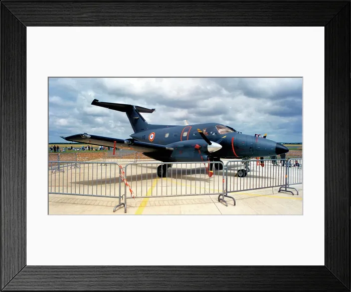 Framed Print : Embraer EMB-121AA Xingu 111 / YQ Framed Print : Embraer EMB-121AA Xingu 111 / YQ