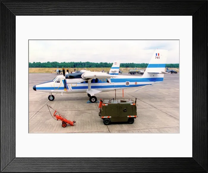 Framed Print : AMX international AMX MM7198 / 32-03 Framed Print : AMX international AMX MM7198 / 32-03