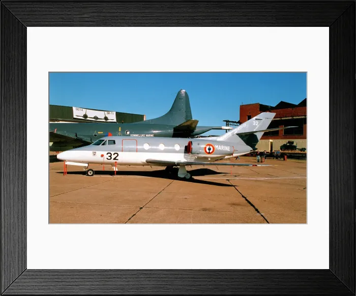 Framed Print : Dassault Falcon 10MER 32 Framed Print : Dassault Falcon 10MER 32
