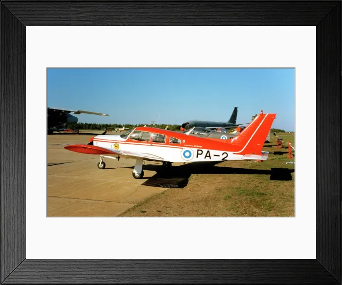Framed Print : Piper PA-28 Cherokee Arrow II PA-2 Framed Print : Piper PA-28 Cherokee Arrow II PA-2