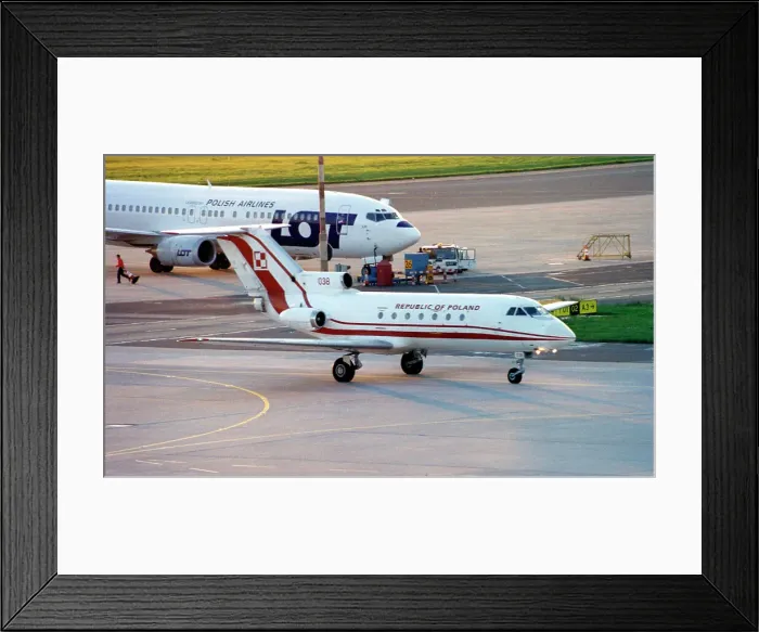 Framed Print : Yakovlev Yak-40 038 Framed Print : Yakovlev Yak-40 038